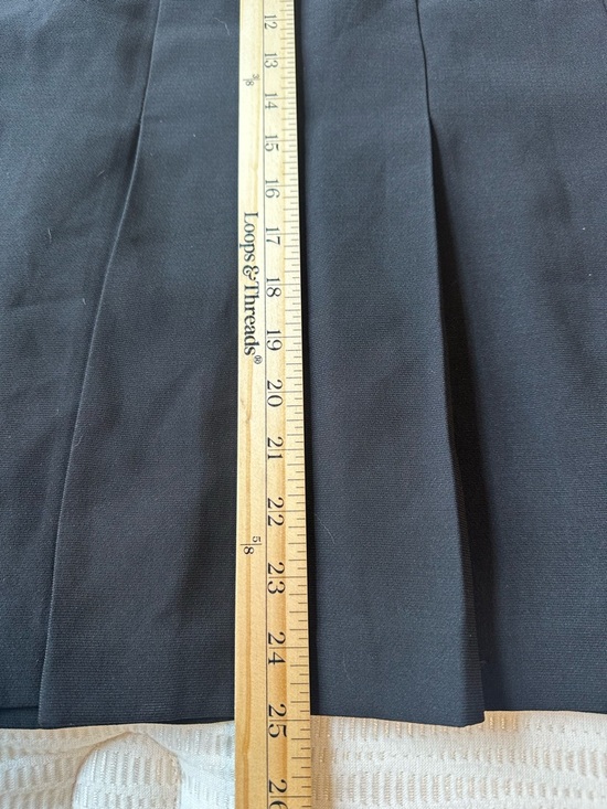 Black Pleated A-Line Womens Skirt Sz 18 Office Workwear Business Suit Separates - Picture 7 of 7